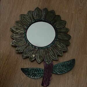 Sunflower Shaped Wall Mirror - Green and Brown